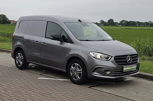 Mercedes-Benz Citan (2023) thumbnail 4
