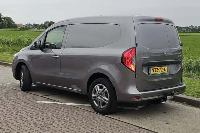 Mercedes-Benz Citan (2023) thumbnail 5