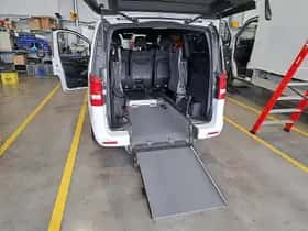 Mercedes-Benz EQV (2021) thumbnail 16