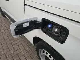 Opel Combo (2021) thumbnail 16