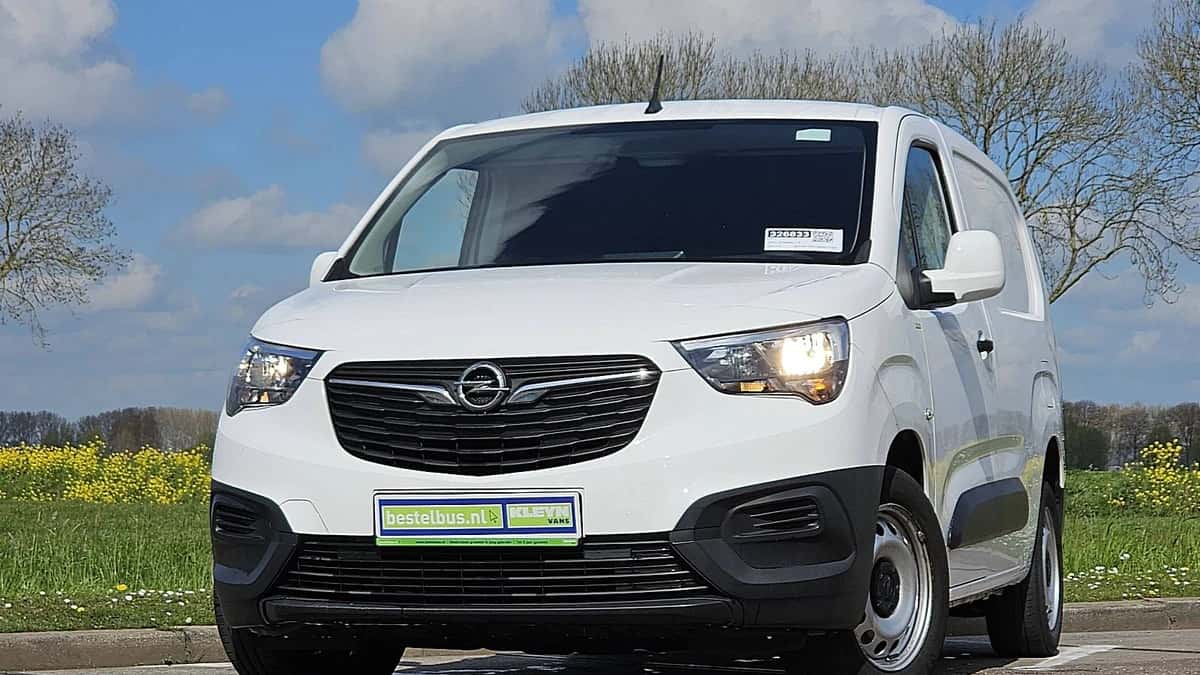Opel Combo (2021) — foto 1