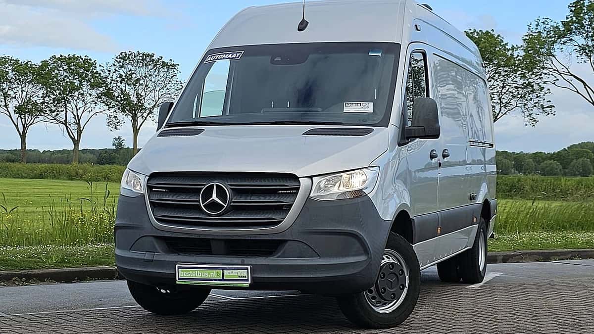 Mercedes-Benz Sprinter (2020) — foto 1