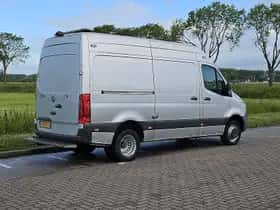 Mercedes-Benz Sprinter (2020) thumbnail 3
