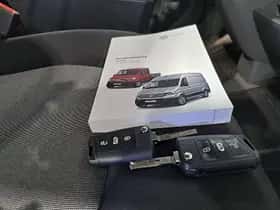 Volkswagen Crafter (2023) thumbnail 11