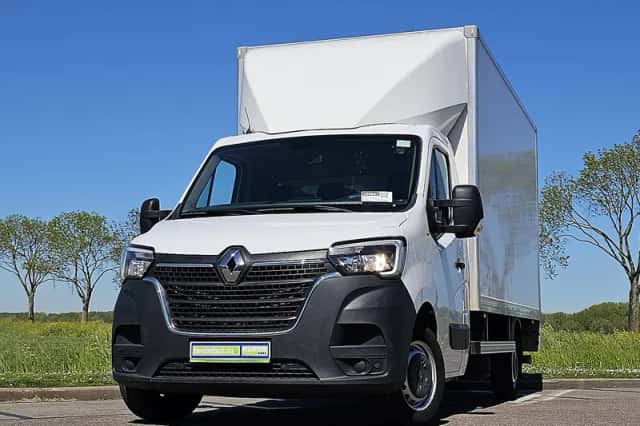 Renault Master (2023) thumbnail 1