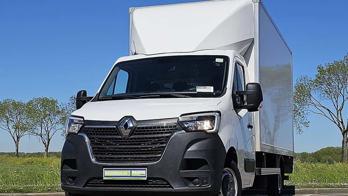 Renault Master (2023) — foto 1