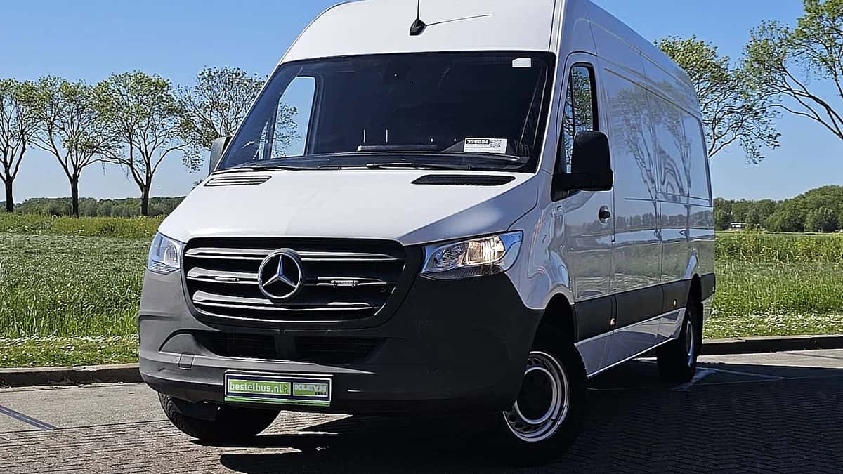 Mercedes-Benz Sprinter (2021) — foto 1