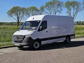 Mercedes-Benz Sprinter (2021) thumbnail 2