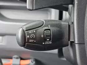 Opel Vivaro (2023) thumbnail 12