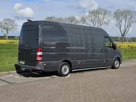 Mercedes-Benz Sprinter (2016) thumbnail 3