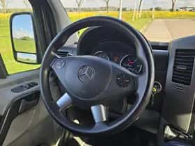 Mercedes-Benz Sprinter (2016) thumbnail 10