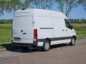 Mercedes-Benz Sprinter (2024) thumbnail 3