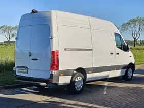 Mercedes-Benz Sprinter (2024) thumbnail 3