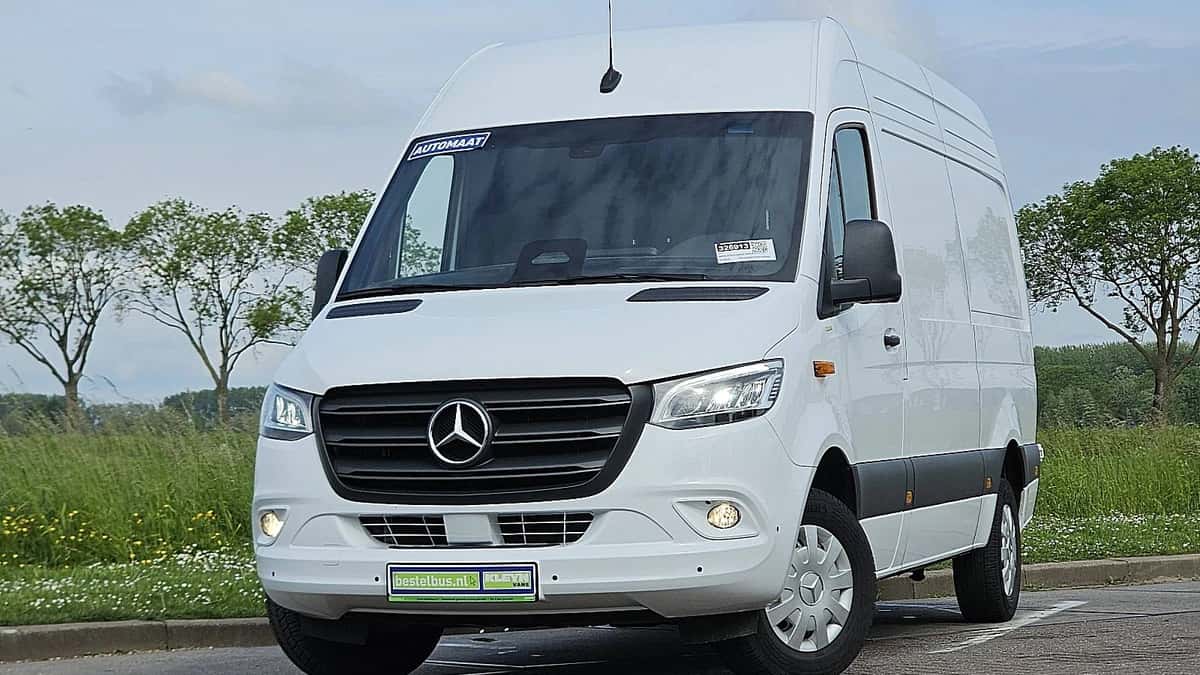 Mercedes-Benz Sprinter (2024) — foto 1