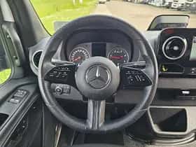 Mercedes-Benz Sprinter (2024) thumbnail 11