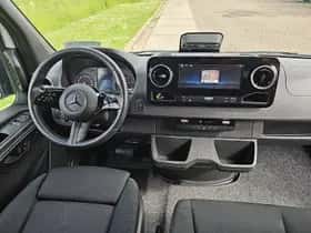 Mercedes-Benz Sprinter (2024) thumbnail 7
