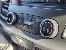 Ford Transit (2022) thumbnail 9