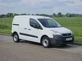 Peugeot Caddy (2016) thumbnail 4