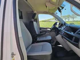 Volkswagen Transporter (2019) thumbnail 6