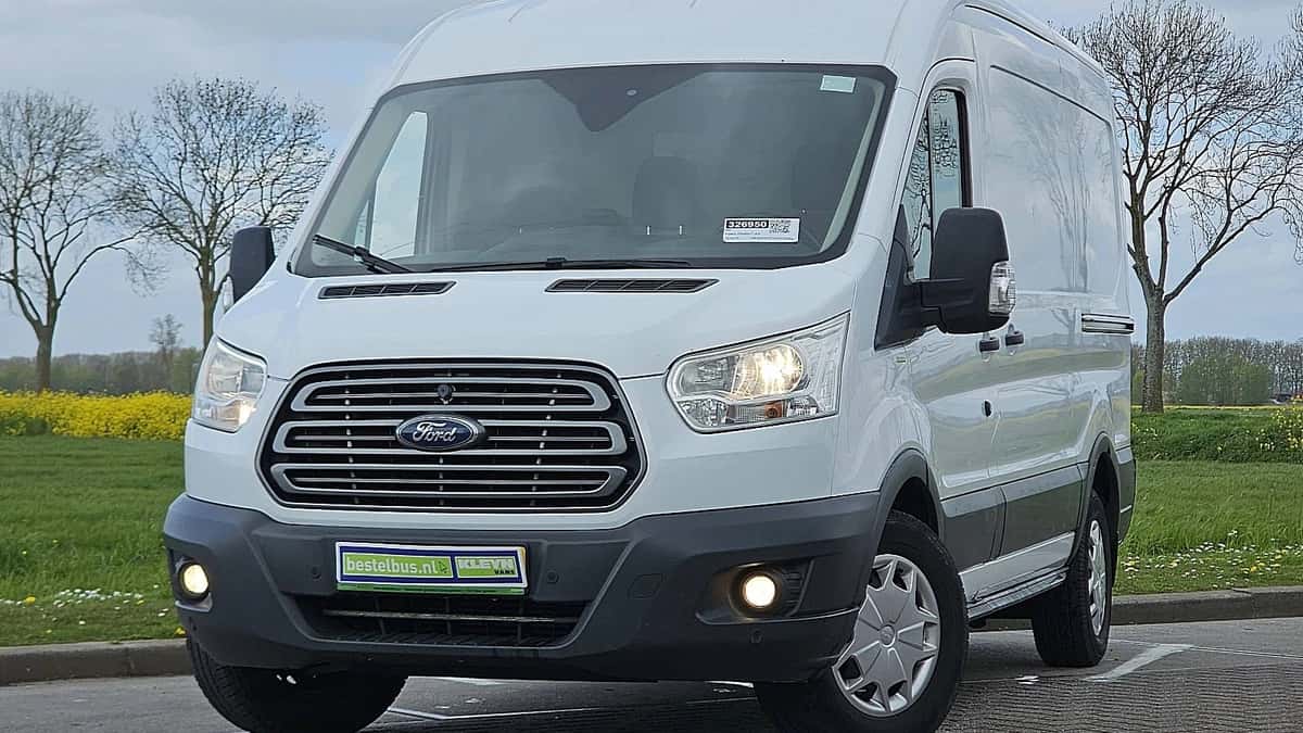 Ford Transit (2016) — foto 1