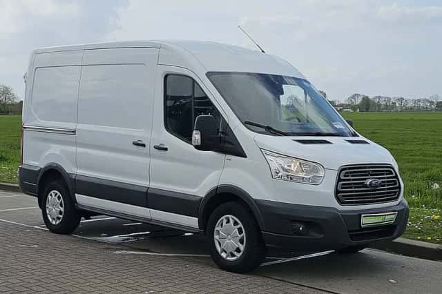 Ford Transit (2016) thumbnail 4