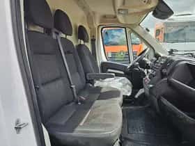 Peugeot Boxer (2020) thumbnail 6