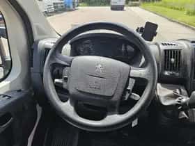 Peugeot Boxer (2020) thumbnail 8