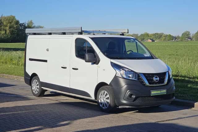 Nissan Nv (2022) thumbnail 4