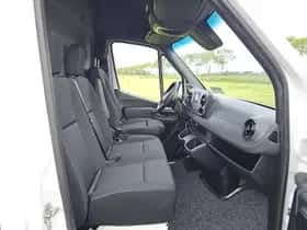 Mercedes-Benz Sprinter (2021) thumbnail 6