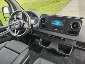 Mercedes-Benz Sprinter (2021) thumbnail 7