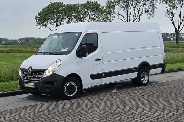 Renault Master (2018) thumbnail 2