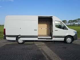 Mercedes-Benz Sprinter (2022) thumbnail 15