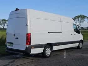 Mercedes-Benz Sprinter (2022) thumbnail 3