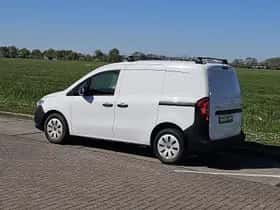 Mercedes-Benz Citan (2022) thumbnail 5