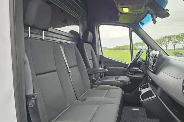 Mercedes-Benz Sprinter (2019) thumbnail 6