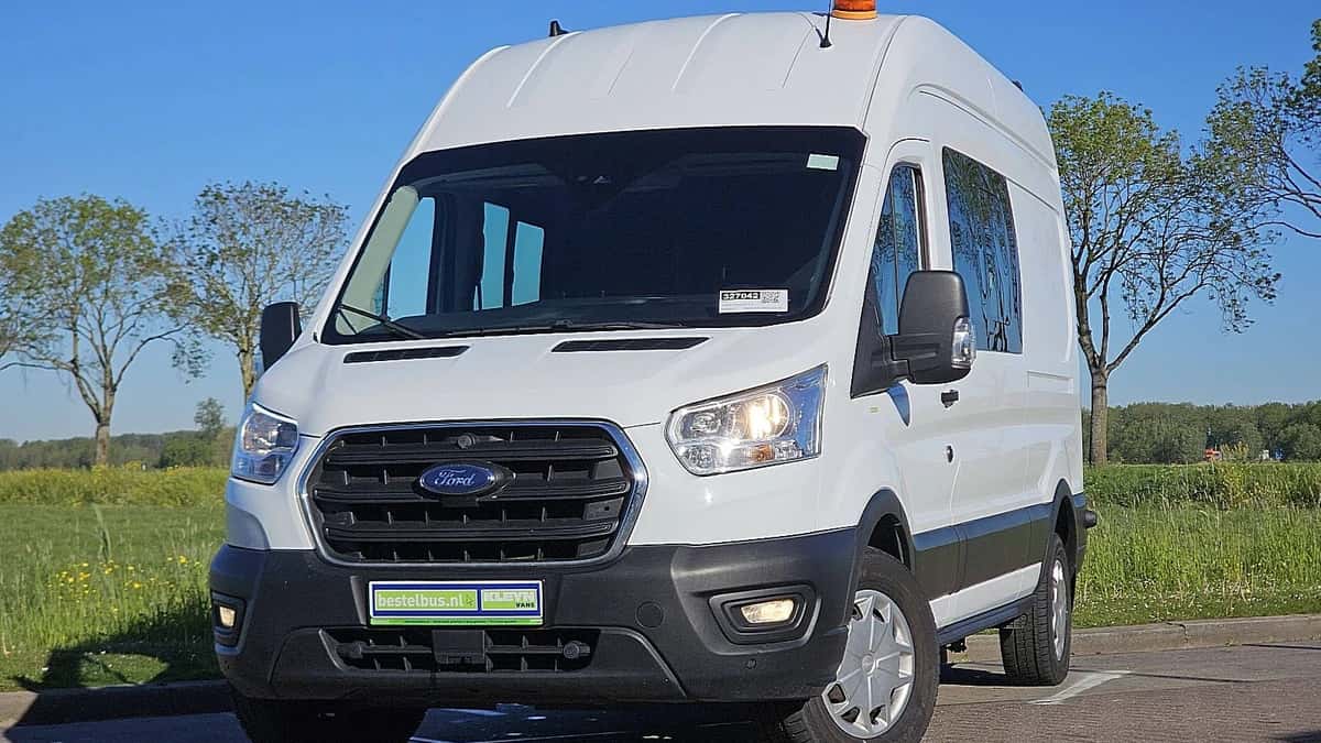 Ford Transit (2020) — foto 1