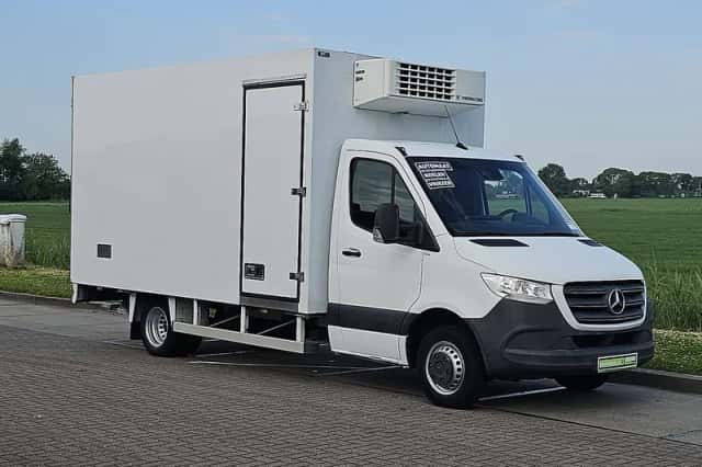 Mercedes-Benz Sprinter (2021) thumbnail 4
