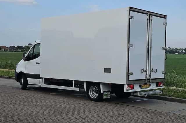 Mercedes-Benz Sprinter (2021) thumbnail 5