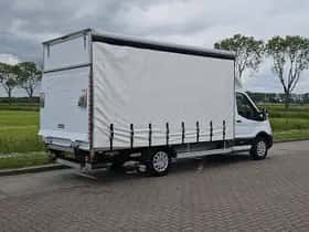 Ford Transit (2019) thumbnail 3