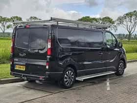 Nissan Nv (2018) thumbnail 3