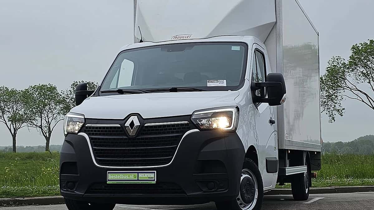 Renault Master (2024) — foto 1