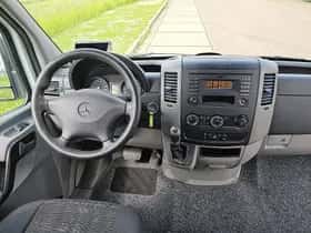 Mercedes-Benz Sprinter (2016) thumbnail 7