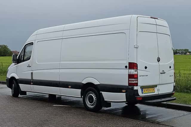 Mercedes-Benz Sprinter (2018) thumbnail 5