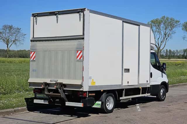 Iveco Daily (2019) thumbnail 3