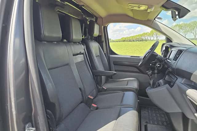 Opel Vivaro (2020) thumbnail 6