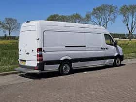 Mercedes-Benz Sprinter (2018) thumbnail 3