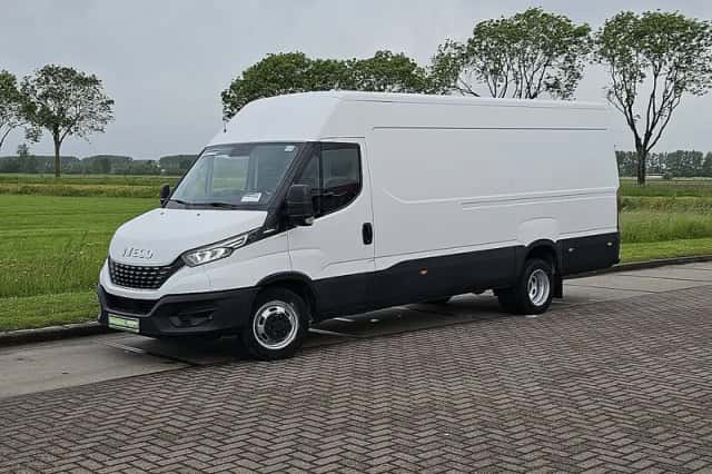 Iveco Daily (2022) thumbnail 2