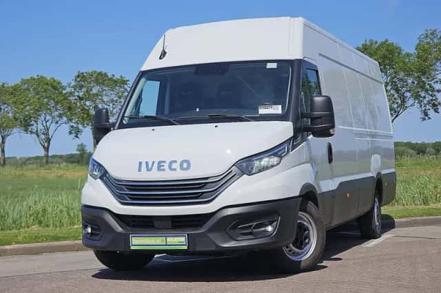 Iveco Daily (2023) thumbnail 1