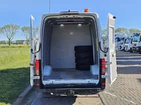 Volkswagen Crafter (2022) thumbnail 13