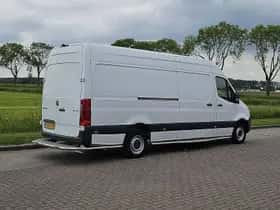 Mercedes-Benz Sprinter (2019) thumbnail 3